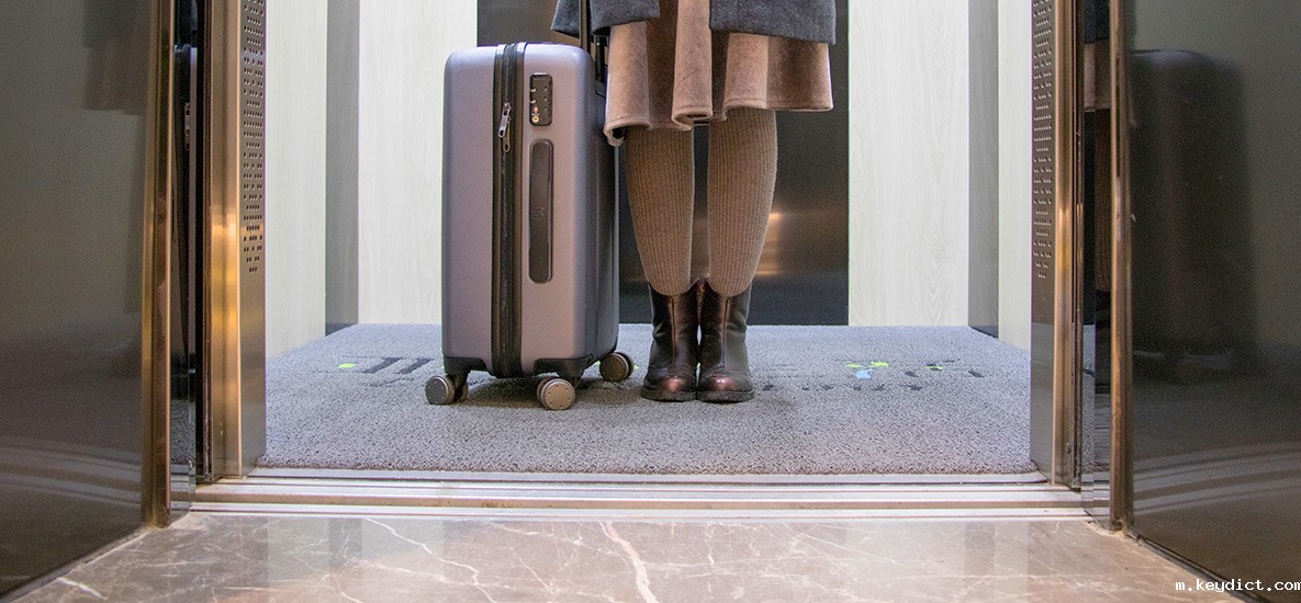 载货电梯 载货电梯